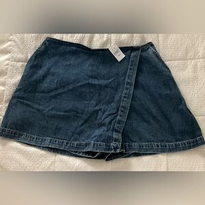 GAP Factory Denim Mini Skort